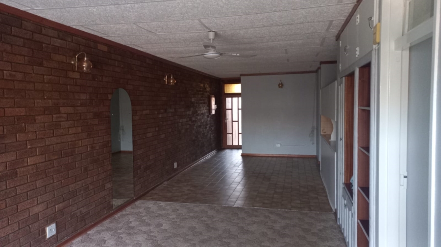 2 Bedroom Property for Sale in La Hoff North West